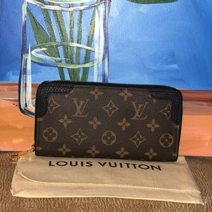 Louis Vuitton Retiro Zippy Wallet Noir